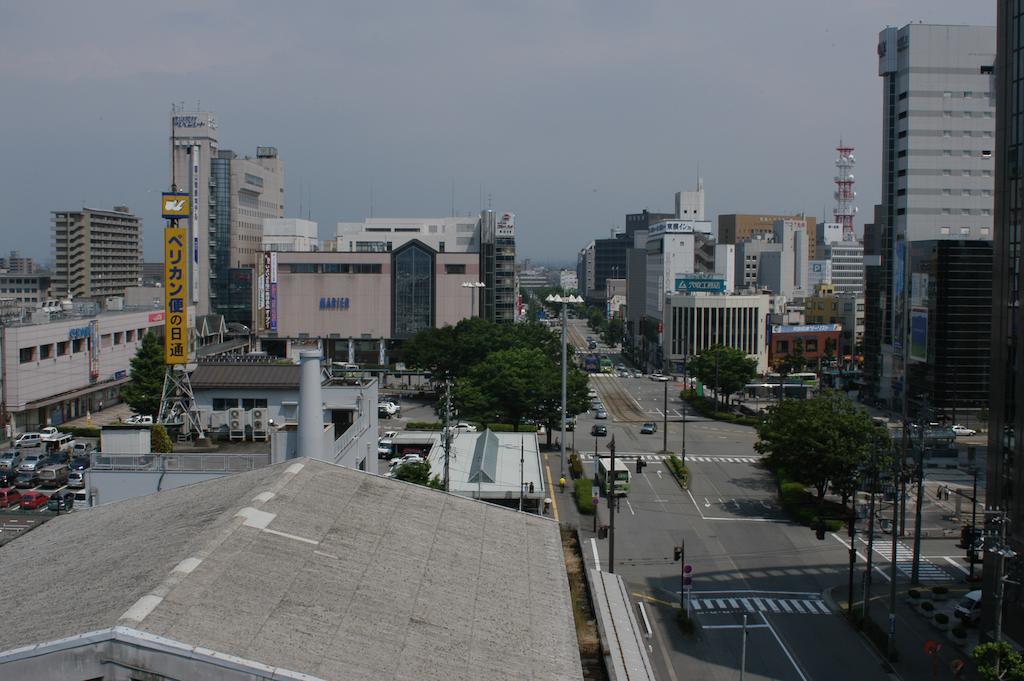 Business Hotel Tateyama Toyama Exterior photo